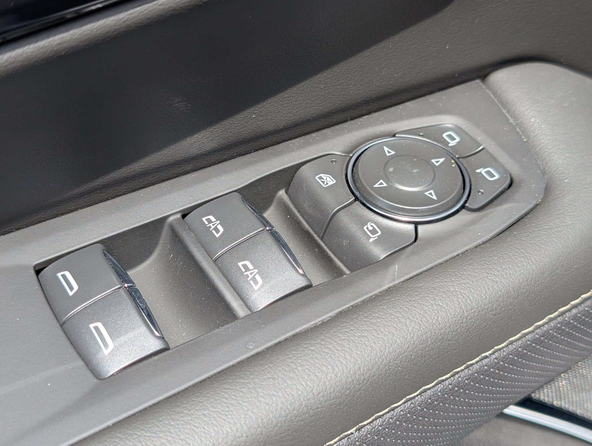 New 2026 Chevrolet Suburban Premier w/ LPO, Get Active Package RWD image 19