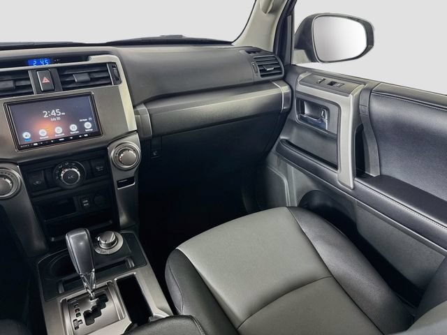 Used 2018 Toyota 4Runner SR5 Premium AWD/4WD image 25