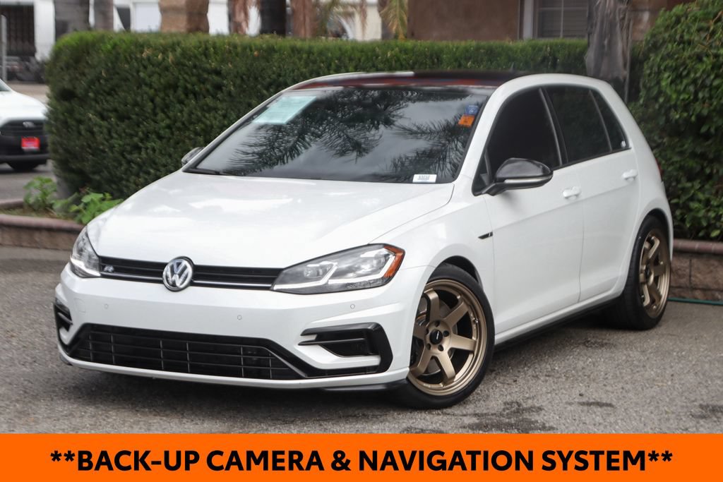 Used 2018 Volkswagen Golf R 4-Door AWD/4WD image 4