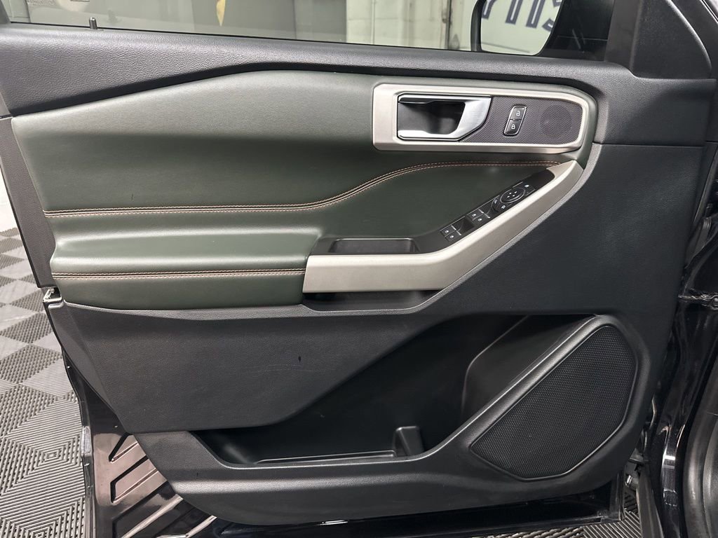 Used 2022 Ford Explorer Timberline image 17