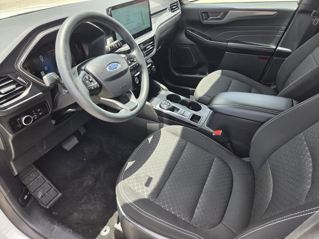 Certified 2025 Ford Escape Active w/ Tech Pack #1 FWD image 3