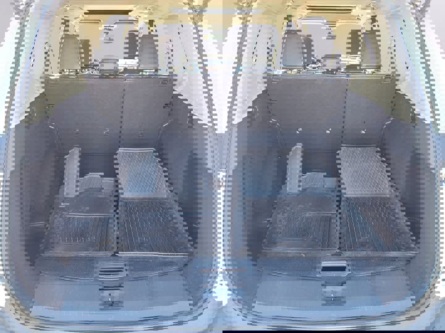 Used 2021 Nissan Rogue Platinum AWD/4WD image 38