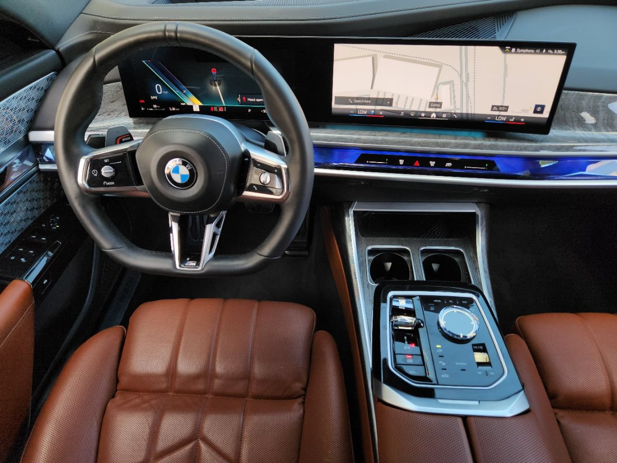 Used 2024 BMW 740i xDrive w/ Executive Package AWD/4WD image 48
