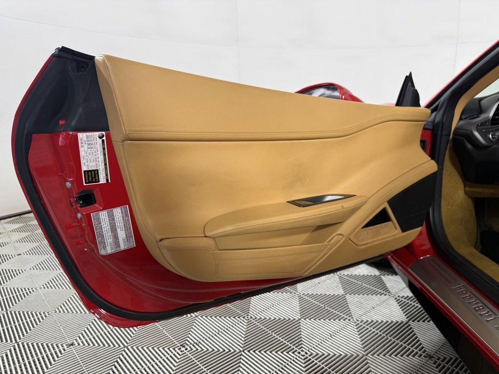 Certified 2013 Ferrari 458 Spider image 15