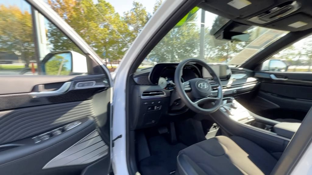 Used 2025 Hyundai Palisade Calligraphy AWD/4WD image 34