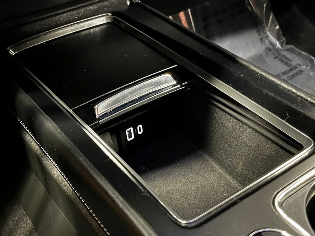 Used 2023 Lincoln Corsair FWD image 11