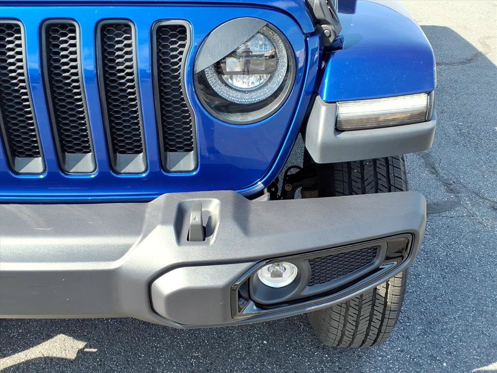 Used 2020 Jeep Wrangler Unlimited Sahara AWD/4WD image 11