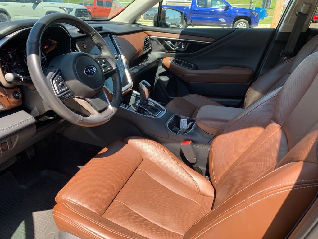 Used 2024 Subaru Outback Touring w/ Popular Package #2 AWD/4WD image 11