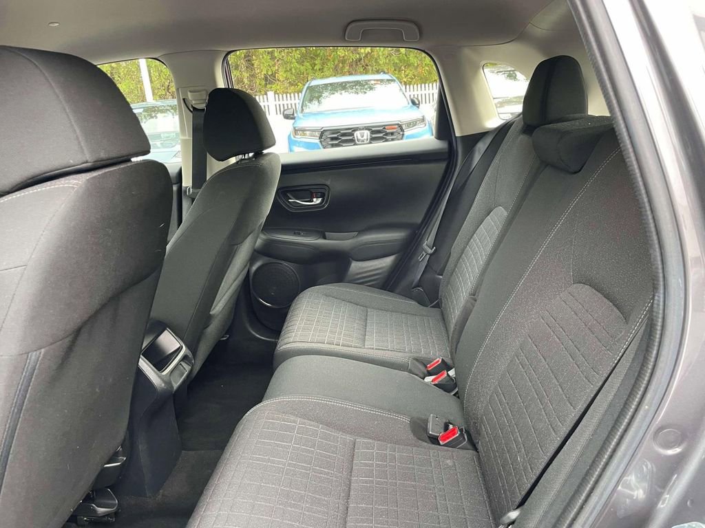 Certified 2023 Honda HR-V LX image 11