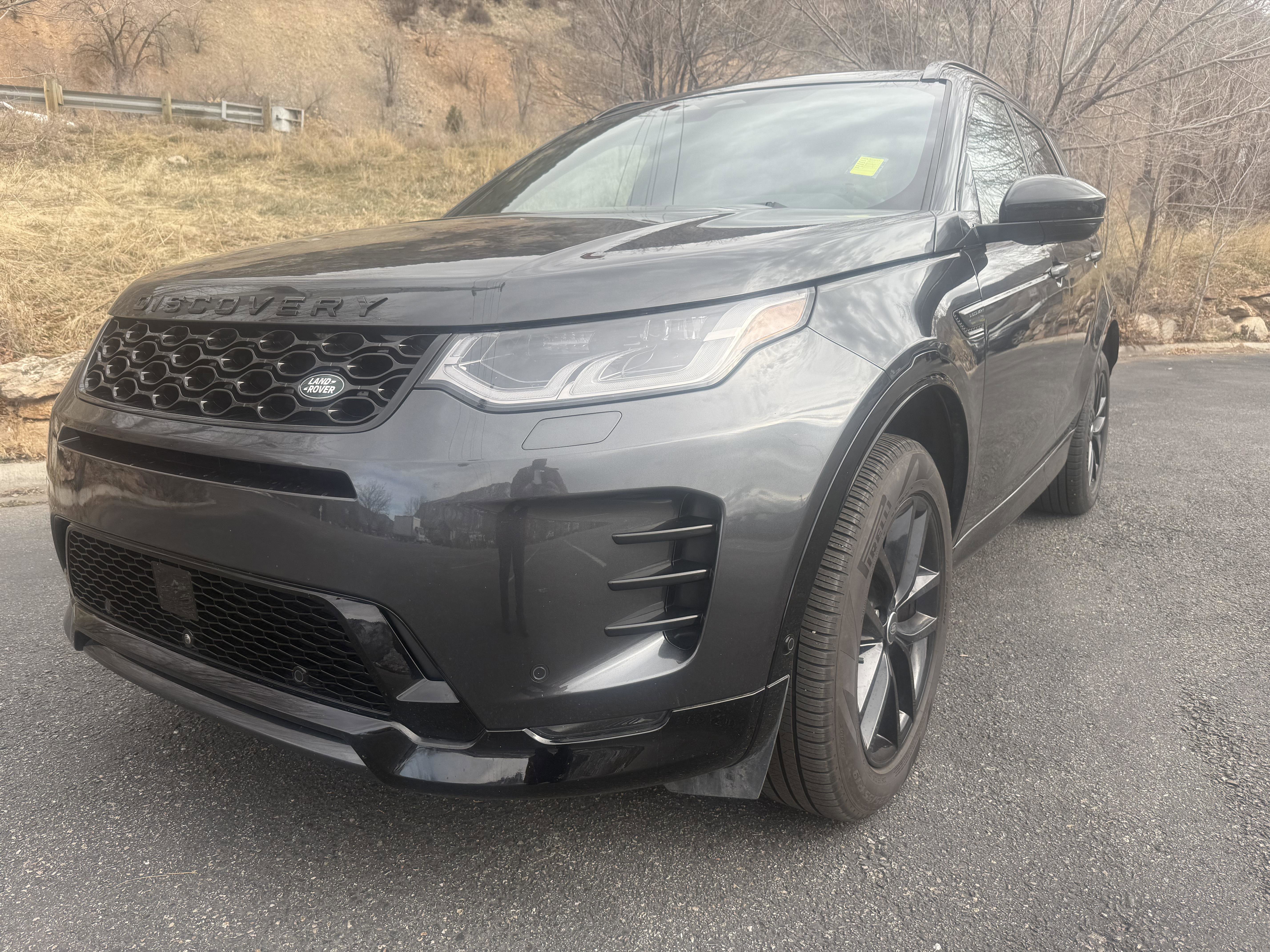 Used 2025 Land Rover Discovery Sport Dynamic SE image 10