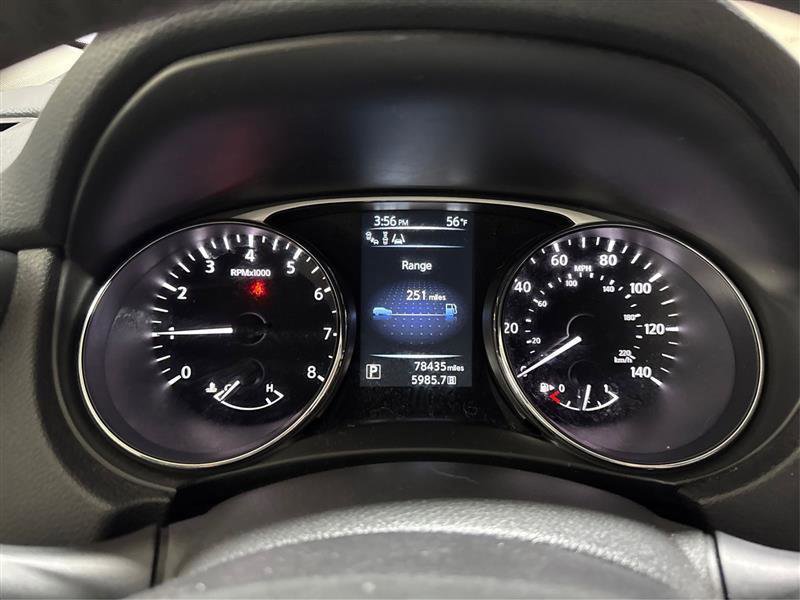 Used 2015 Nissan Rogue SL w/ SL Premium Package image 17