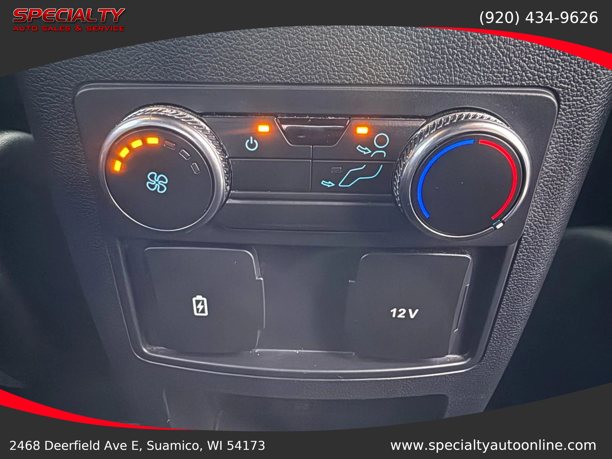 Used 2020 Ford Explorer XLT w/ Equipment Group 202A image 30