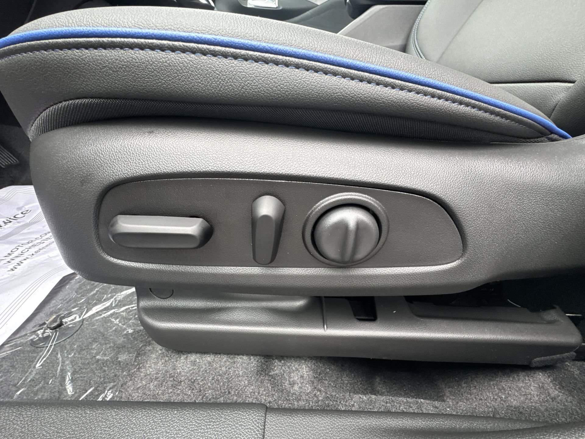 New 2026 Buick Envista Sport Touring w/ Convenience I Package FWD image 14