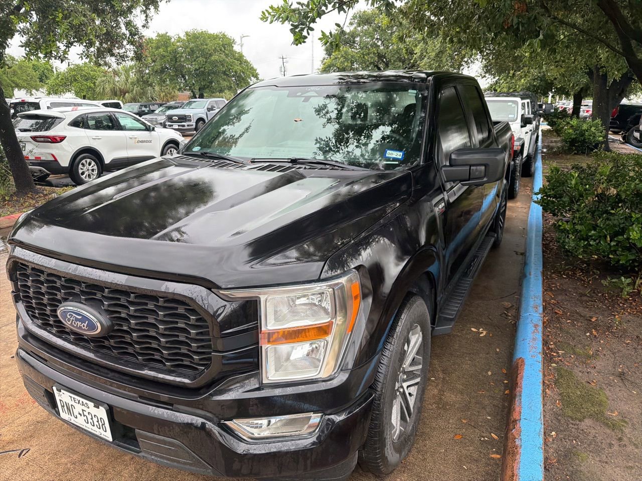 Used 2022 Ford F150 XL w/ STX Appearance Package RWD image 2