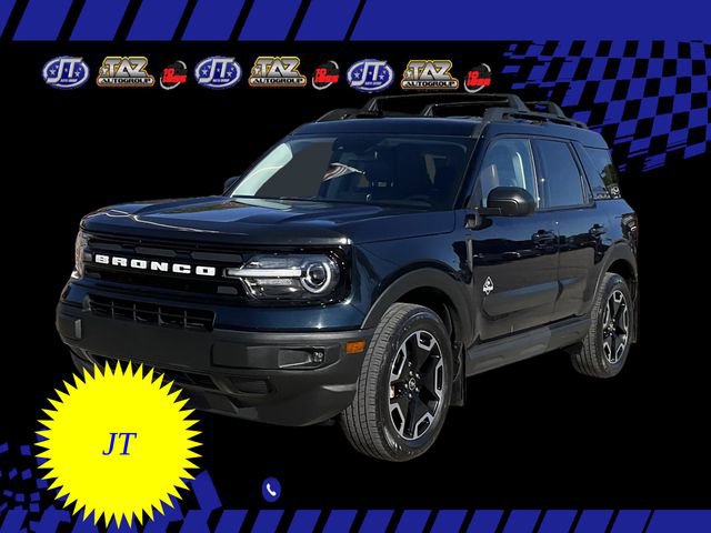 Used 2022 Ford Bronco Sport Outer Banks w/ Tech Package image 3