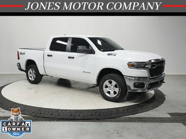 Used 2025 RAM 1500 Big Horn AWD/4WD image 1