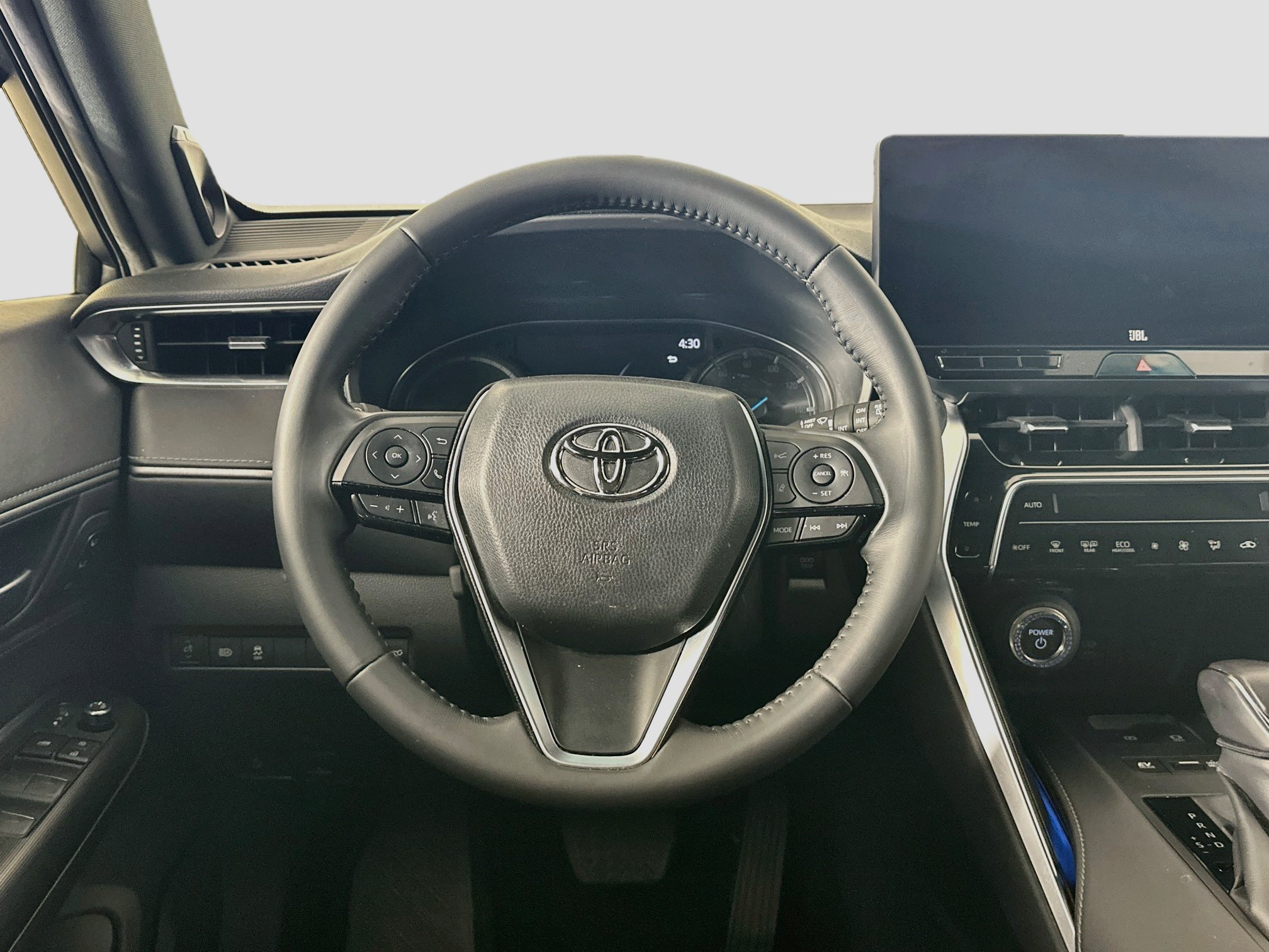 Used 2024 Toyota Venza XLE AWD/4WD image 18