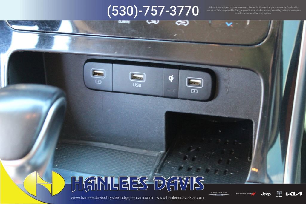 Used 2022 Kia Carnival SX image 26