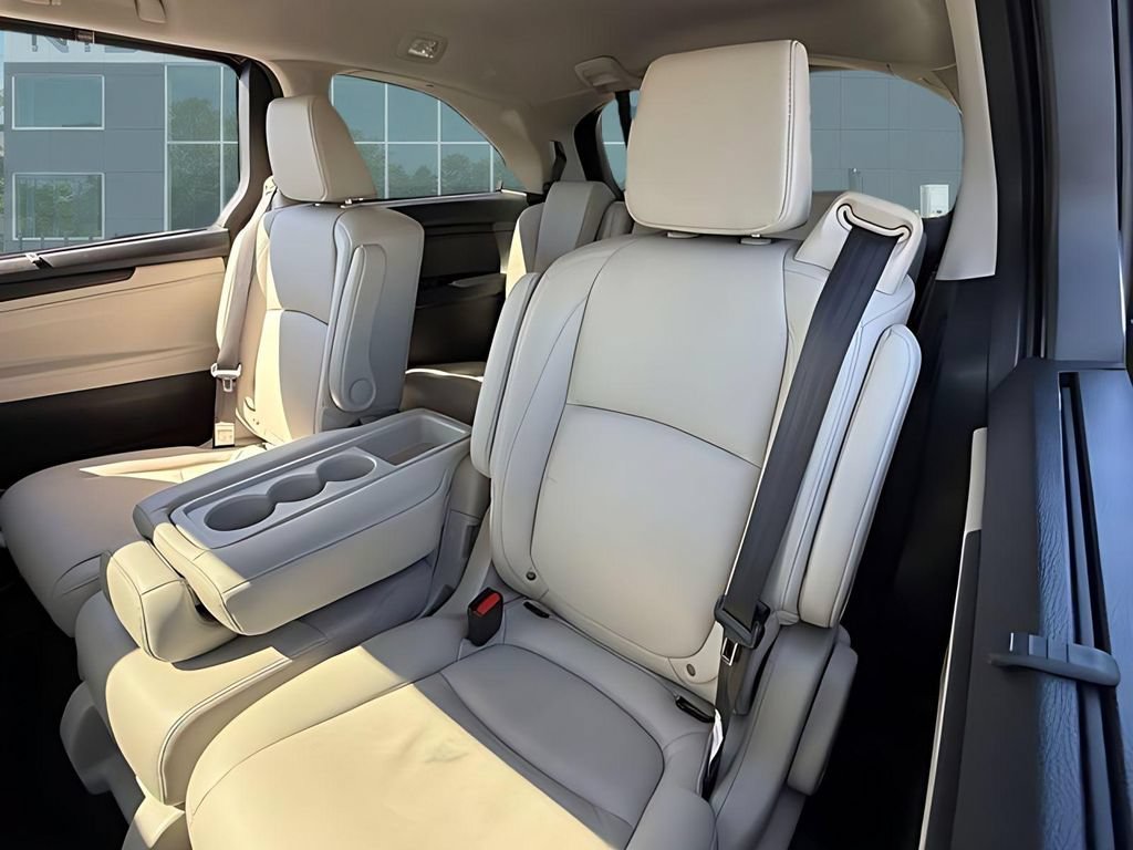 Used 2025 Honda Odyssey EX-L image 26
