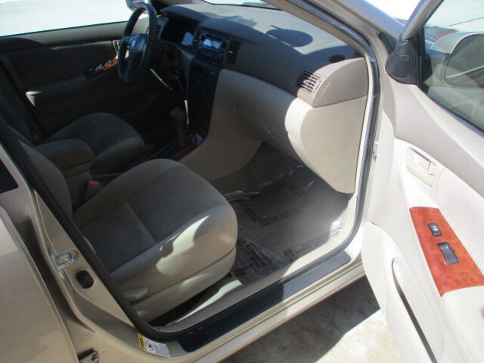 Used 2008 Toyota Corolla LE image 19