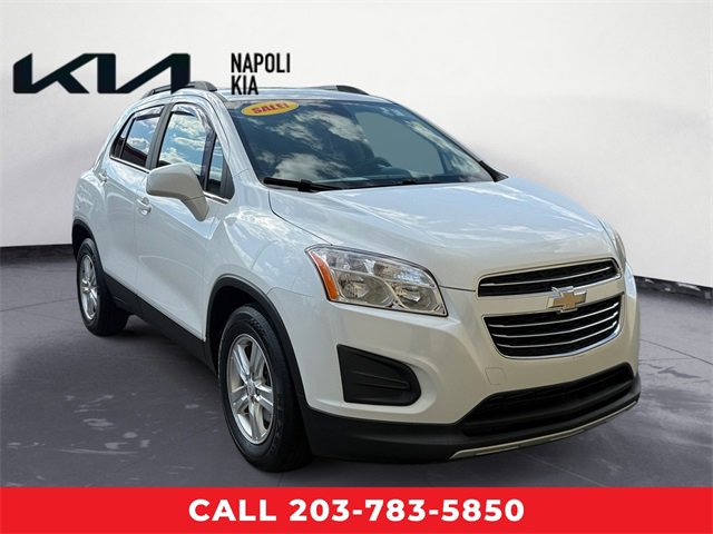 Used 2016 Chevrolet Trax LT w/ LT Sun and Sound Package