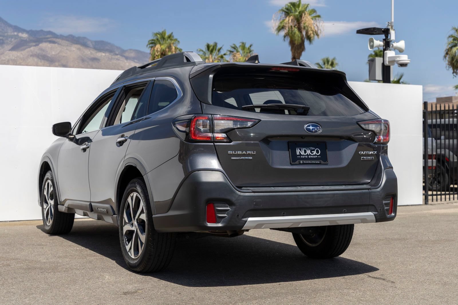 Used 2020 Subaru Outback Touring w/ Tech Package 2 AWD/4WD image 7