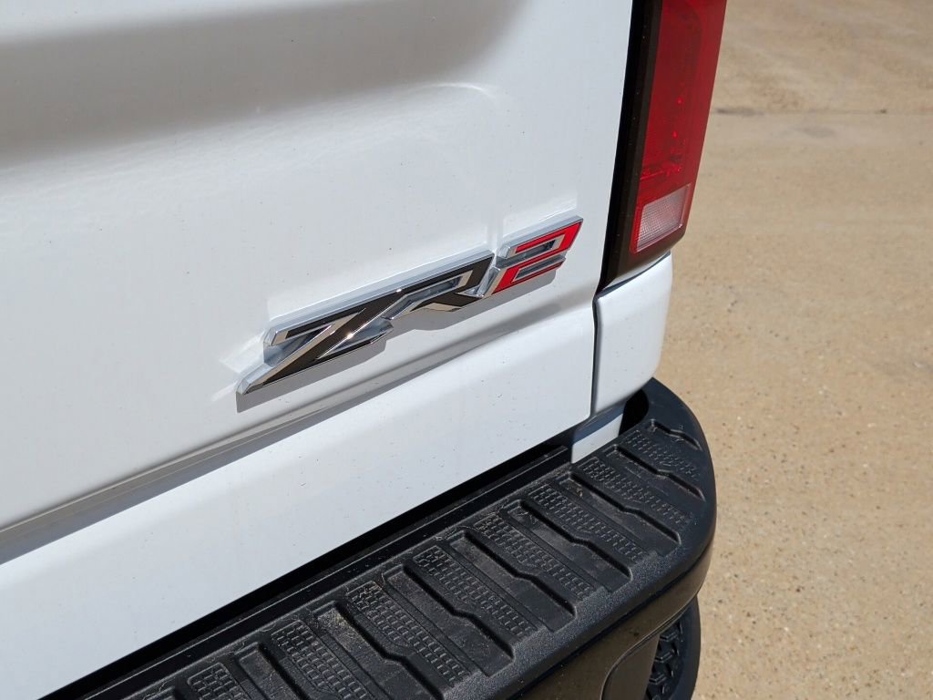 New 2026 Chevrolet Silverado 2500 ZR2 AWD/4WD image 48