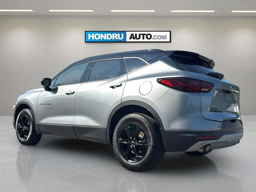 Used 2023 Chevrolet Blazer LT w/ Convenience Package image 3