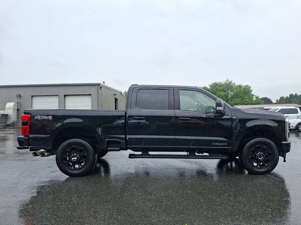 Used 2026 Ford F250 Lariat w/ Black Appearance Package AWD/4WD image 7