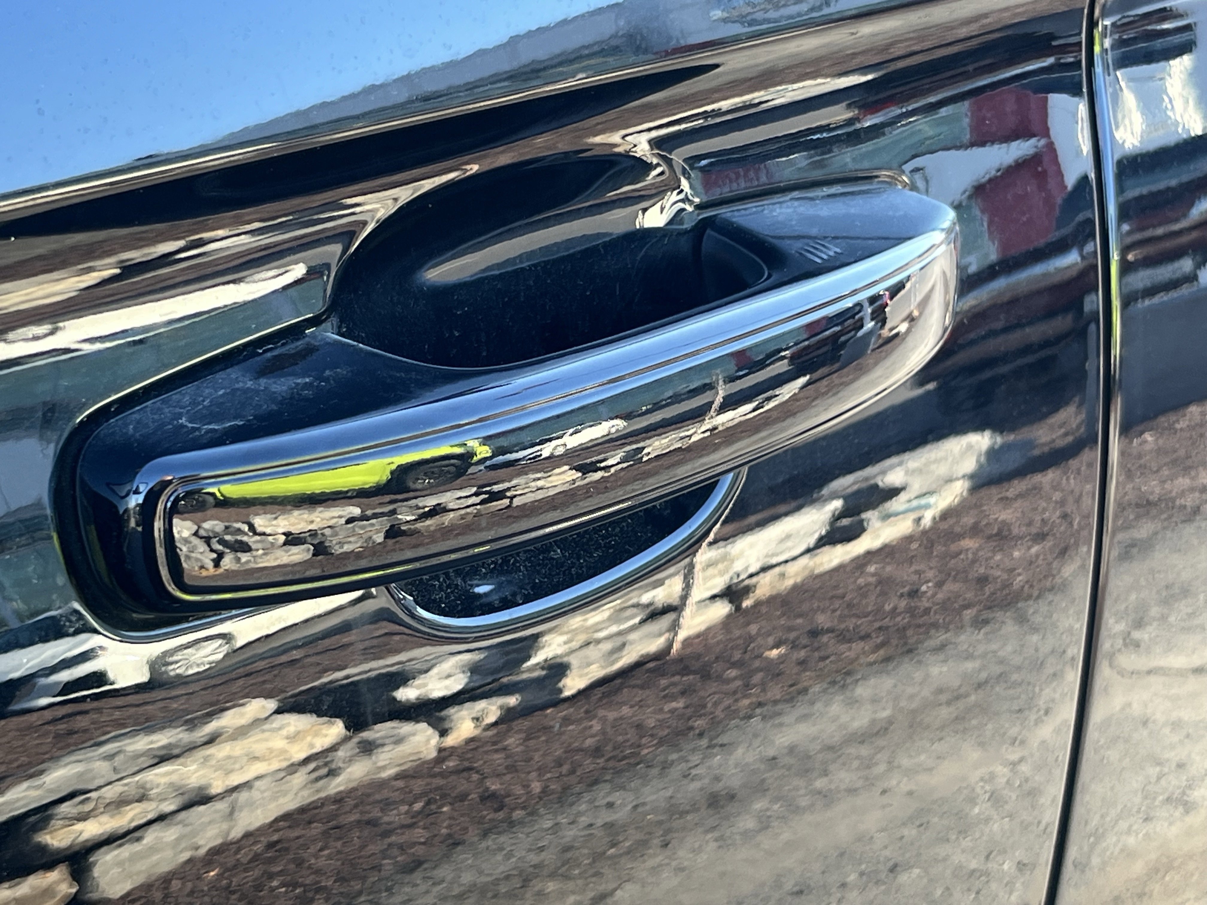 Used 2025 Ford Expedition Active image 14