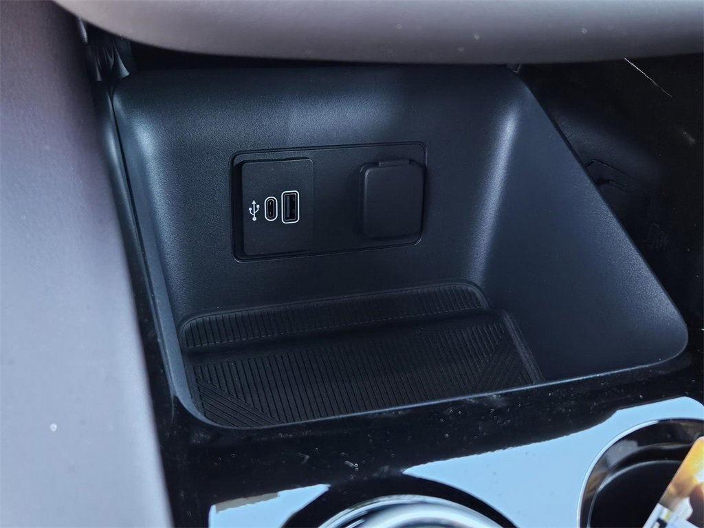 New 2026 Ford Explorer Platinum image 20