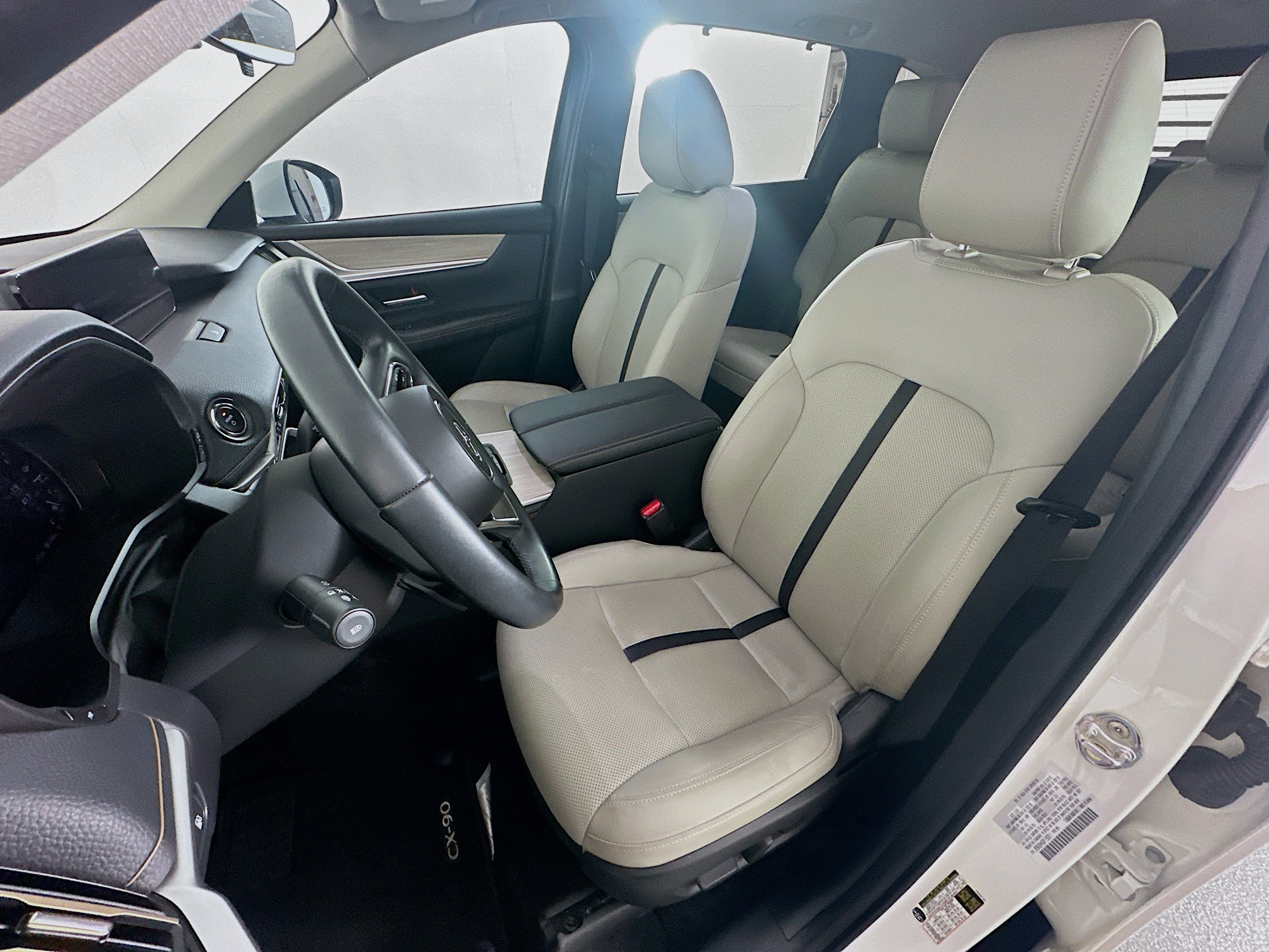 Used 2024 MAZDA CX-90 Plug-In Hybrid w/ Preferred image 13