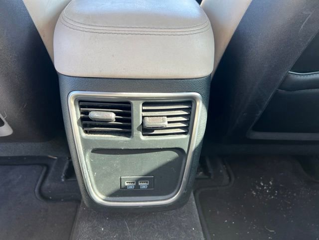 Used 2016 Chrysler 300 Limited w/ Driver Convenience Group AWD/4WD image 16