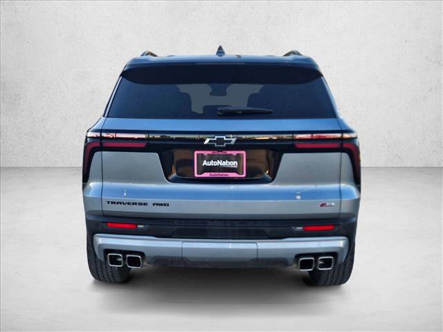 Used 2025 Chevrolet Traverse Z71 w/ Driver Confidence Package image 4