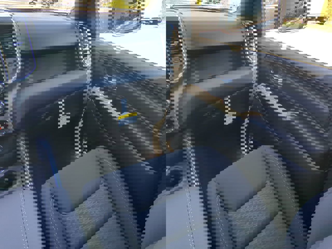 New 2026 RAM 1500 Express image 15