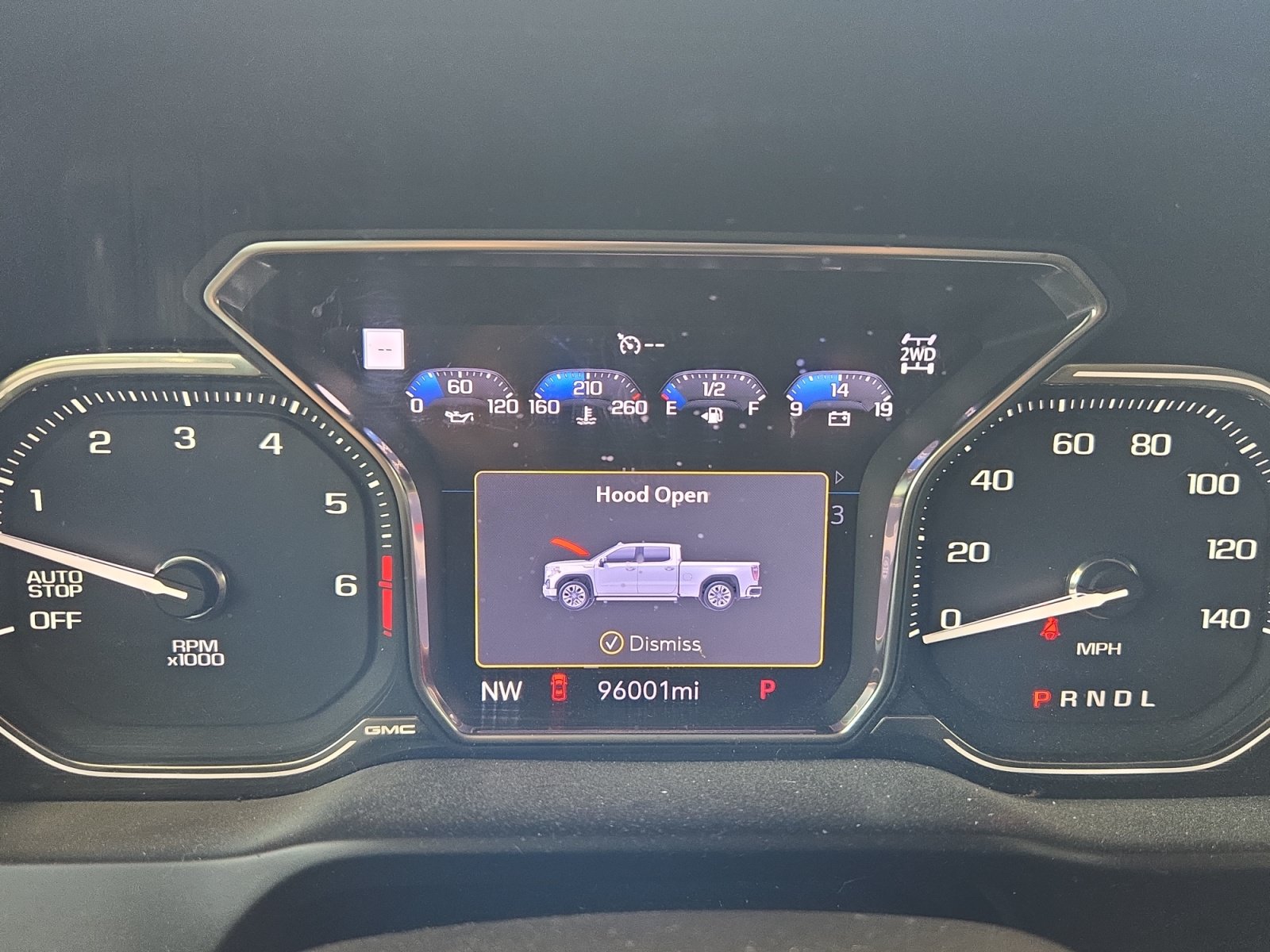 Used 2019 GMC Sierra 1500 AT4 w/ Technology Package AWD/4WD image 14