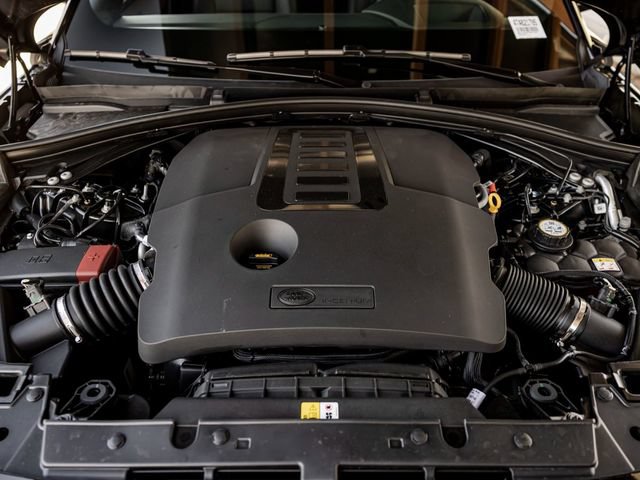New 2026 Land Rover Range Rover Velar Autobiography AWD/4WD image 31