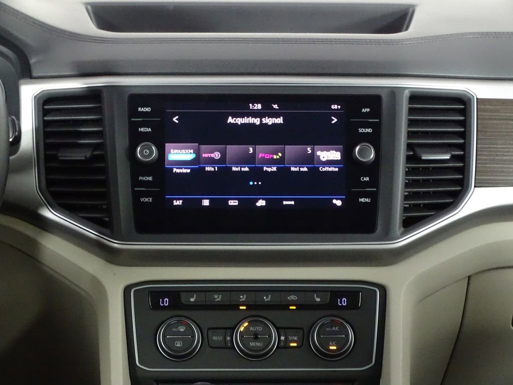 Used 2019 Volkswagen Atlas SE image 32