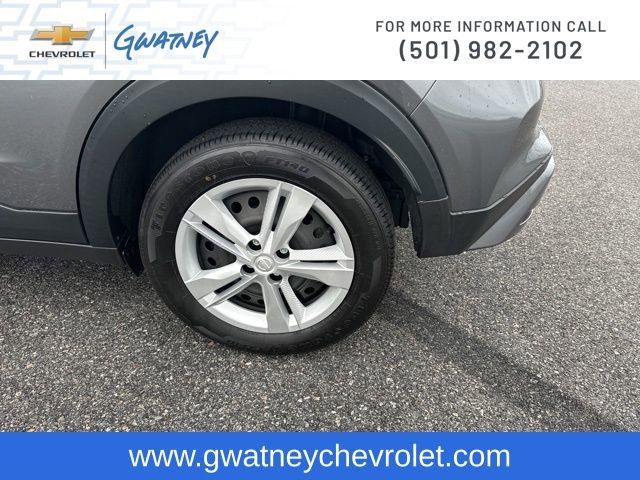 Used 2024 Nissan Kicks S image 10