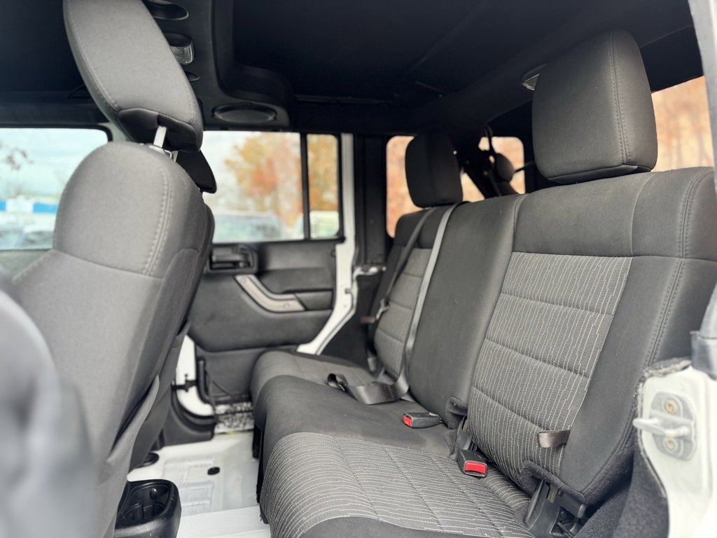 Used 2011 Jeep Wrangler Unlimited Sport image 16