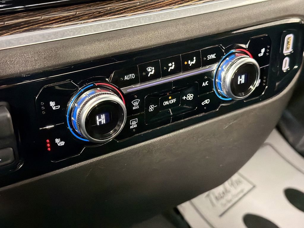 Used 2024 GMC Sierra 1500 SLE w/ Preferred Package image 16