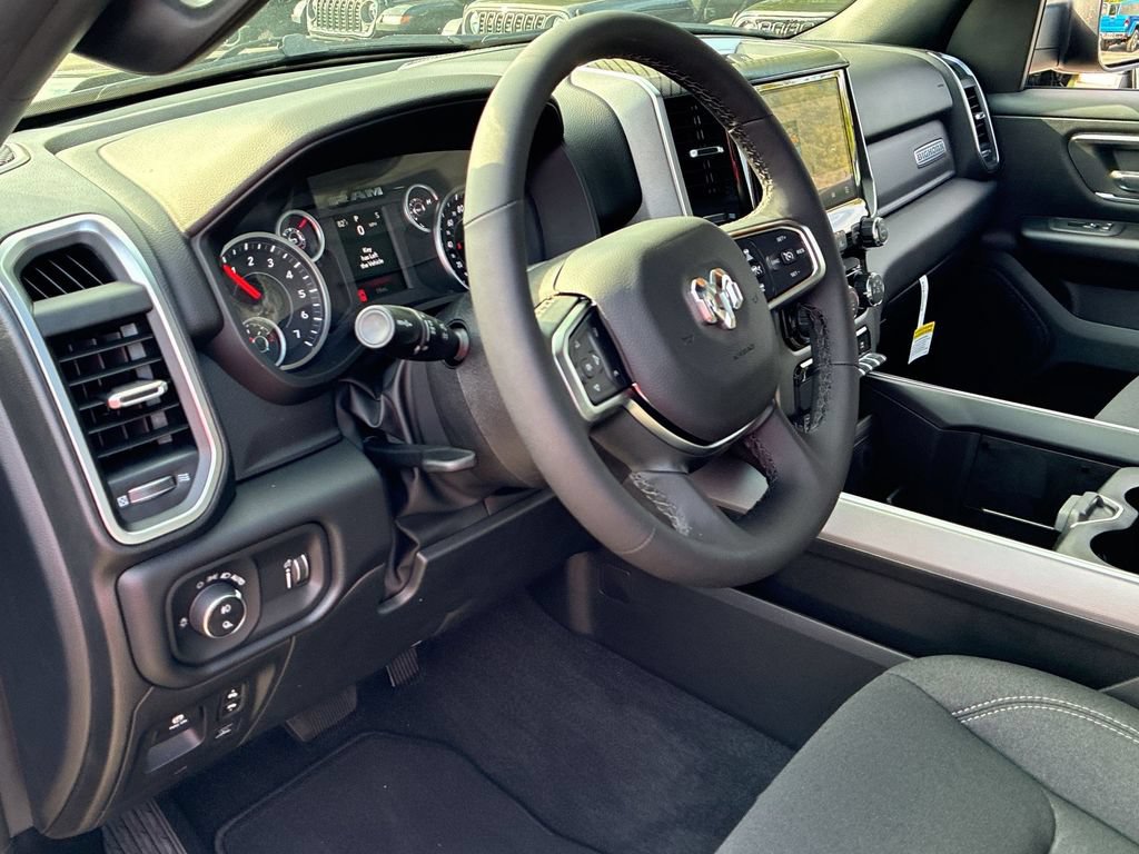 New 2027 RAM 1500 Big Horn w/ Night Edition AWD/4WD image 15
