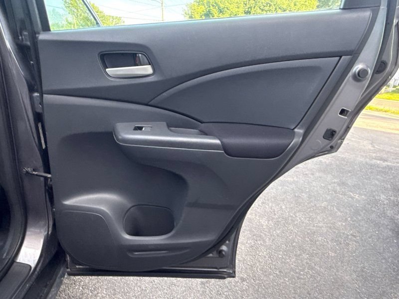 Used 2015 Honda CR-V LX image 19