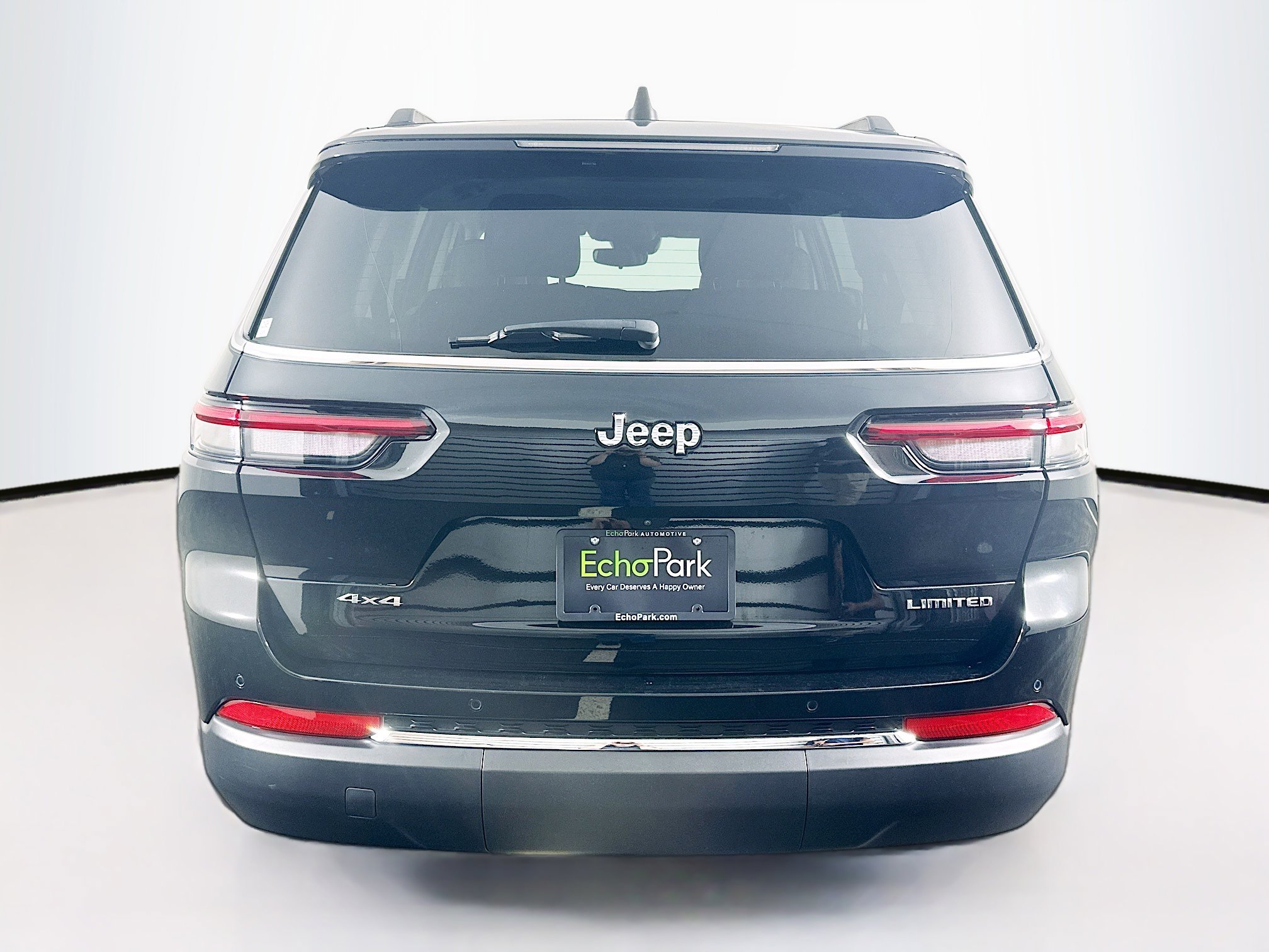 Used 2023 Jeep Grand Cherokee L Limited AWD/4WD image 7