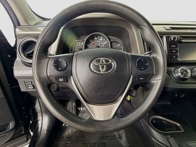 Used 2016 Toyota RAV4 LE image 11