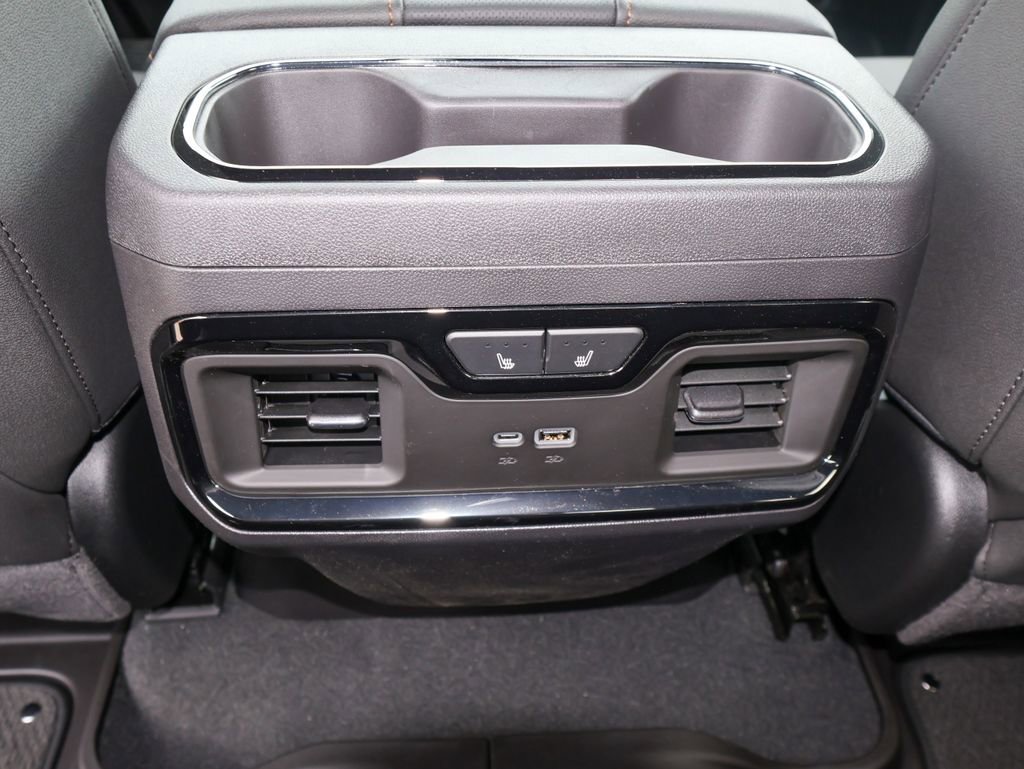 New 2026 GMC Sierra 1500 AT4 AWD/4WD image 10