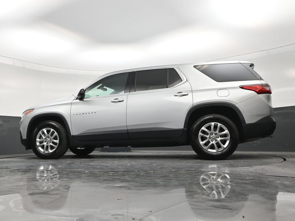 Used 2021 Chevrolet Traverse LS FWD image 20