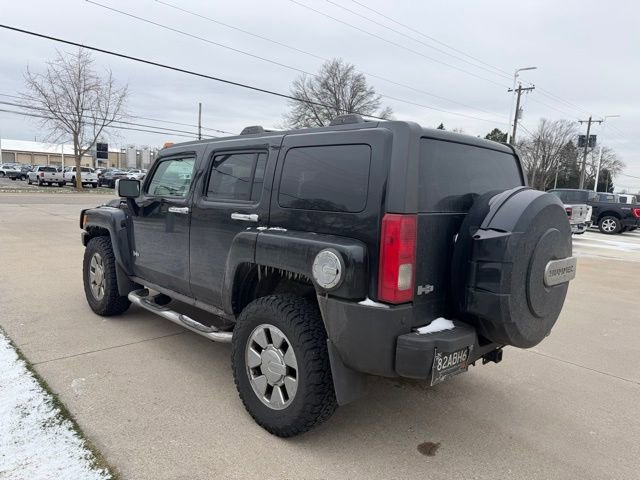 Used 2009 HUMMER H3 Alpha image 4