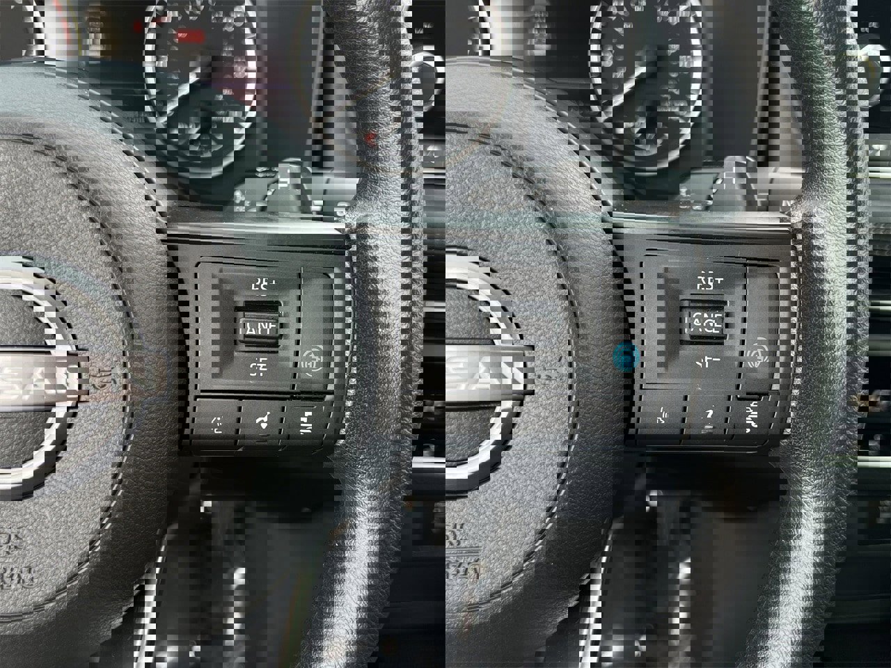 Certified 2024 Nissan Rogue SV image 12