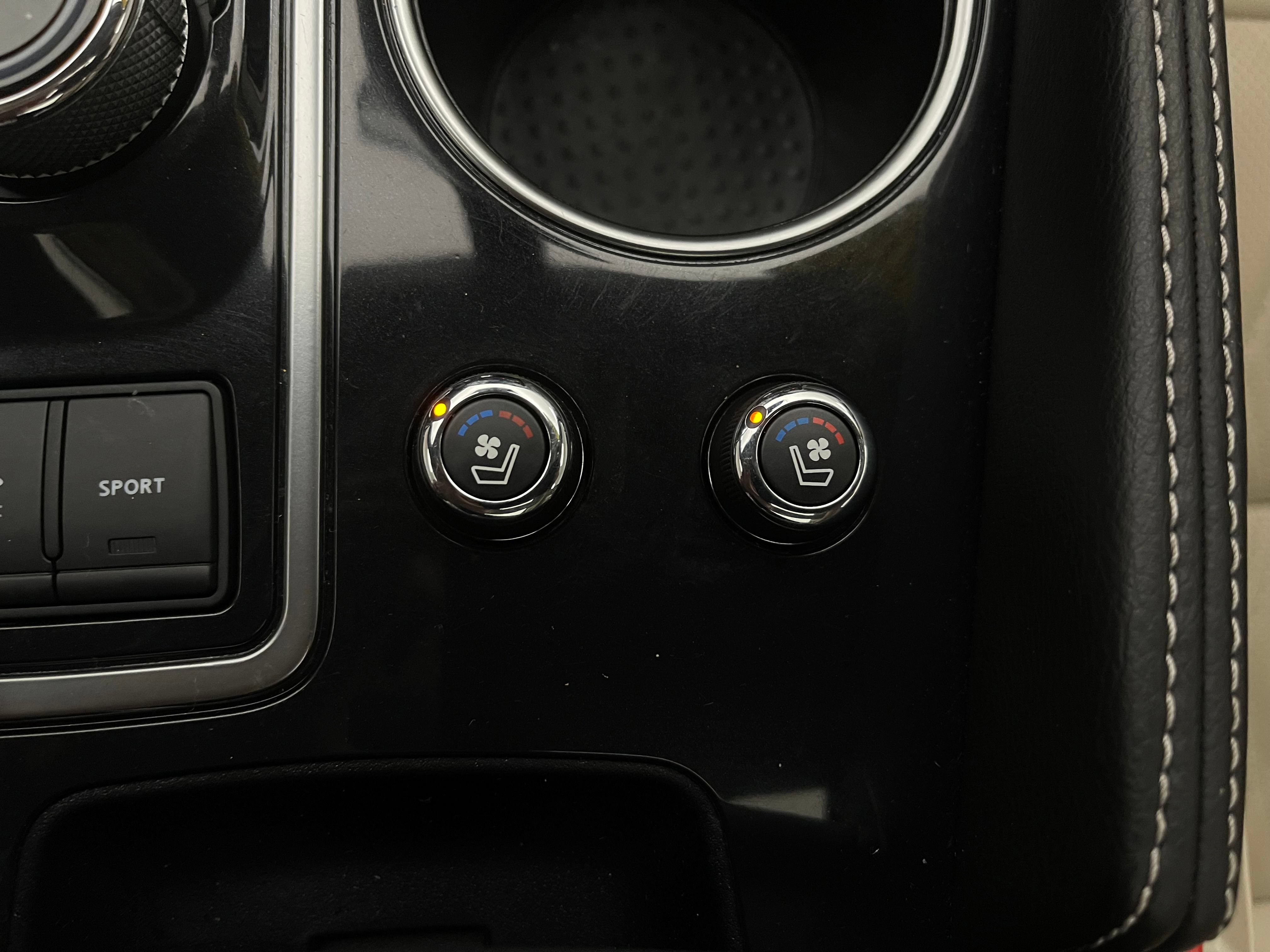 Used 2023 Nissan Maxima Platinum w/ Sport Mat Group FWD image 6